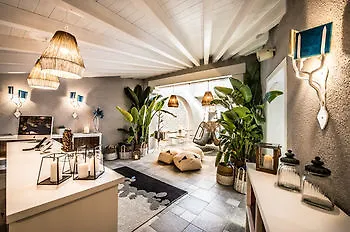 ***  Boutique Hotel Capo Blu Santa Margherita di Pula Italy